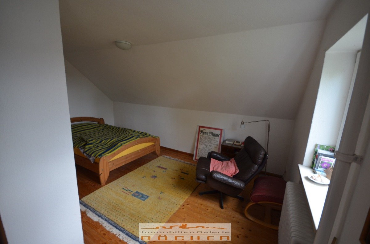 Schlafzimmer 1 (OG)