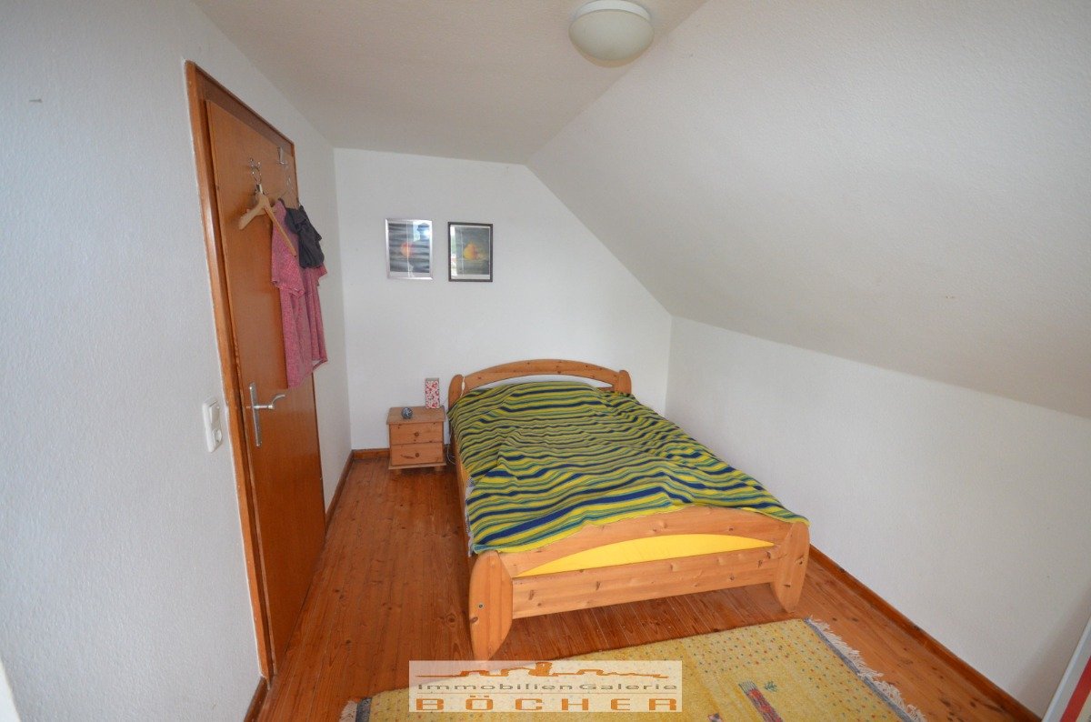 Schlafzimmer 2 (OG)