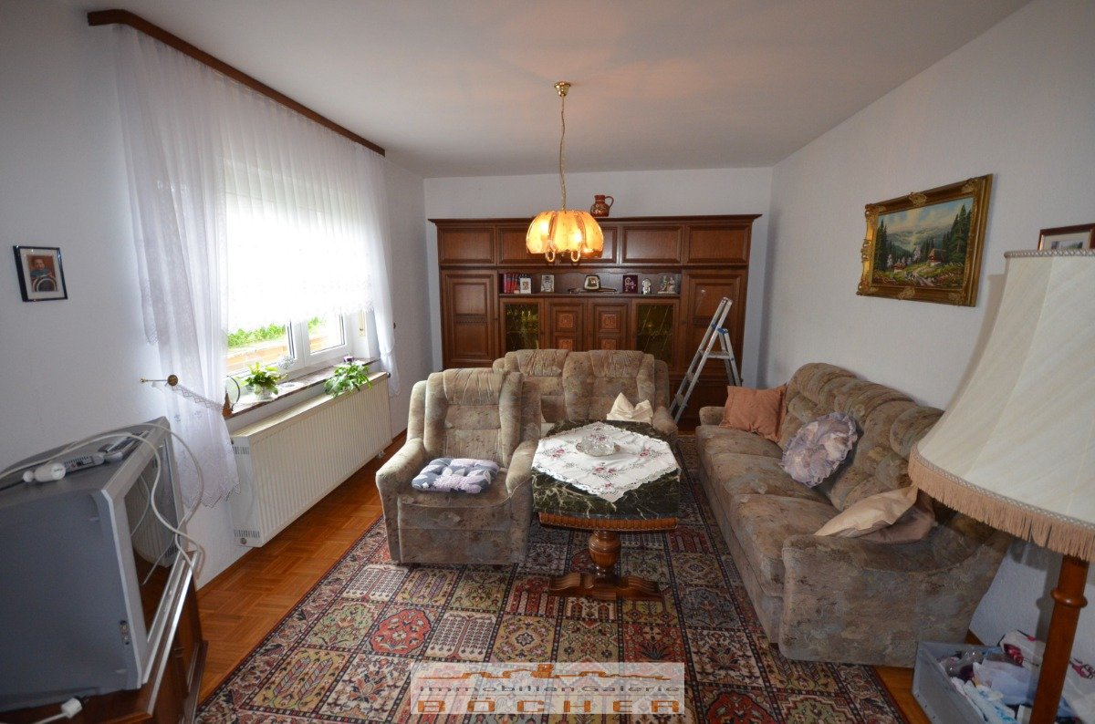 Wohnzimmer (EG) Wohnzimmer (EG)