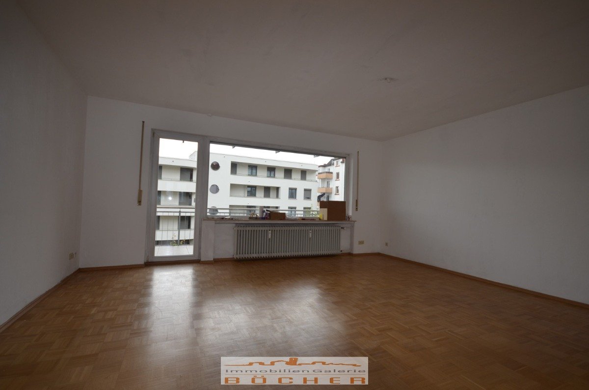 Wohnzimmer m. Balkon Wohnzimmer m. Balkon